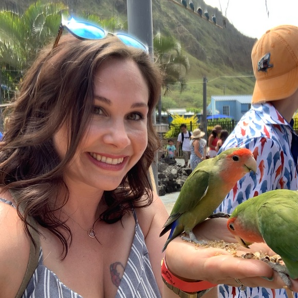 Meet your Posher, Lindsay - Picture 1 of 1